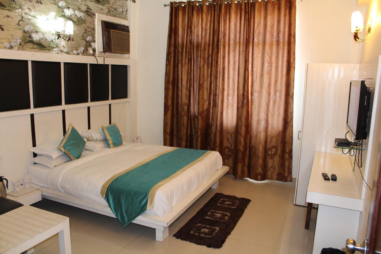 Hotel Mount View Katra  Exterior photo